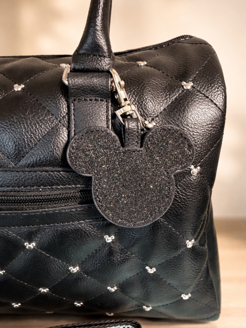 Torrid Disney Mickey Mouse quilted purse - Picture 5 of 8